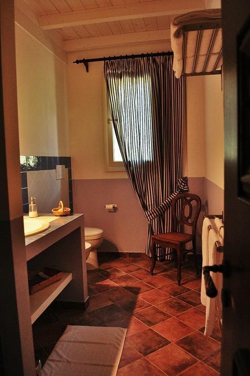 Podere L'Olmaia Марсільяна Екстер'єр фото